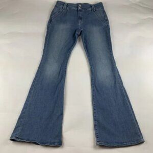 FRAME Merced Light Wash Stretch Denim Double Detail Flared Jeans 32